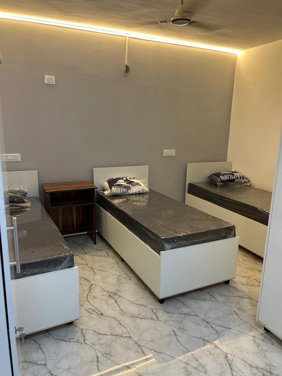 Kyro Coliving Pg thumbnail 5