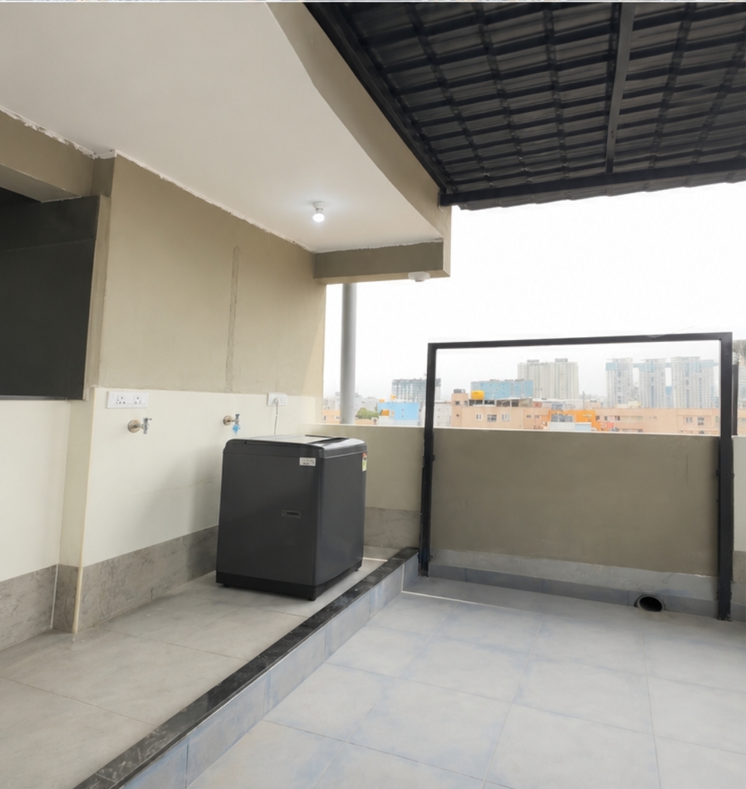 Isha Grand Coliving Pg thumbnail 9