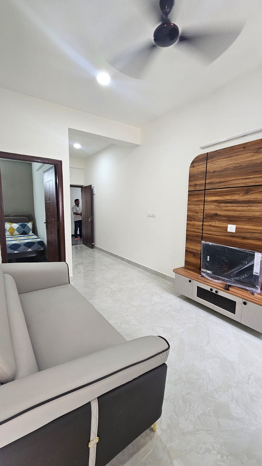 Maruthi Manor thumbnail 7