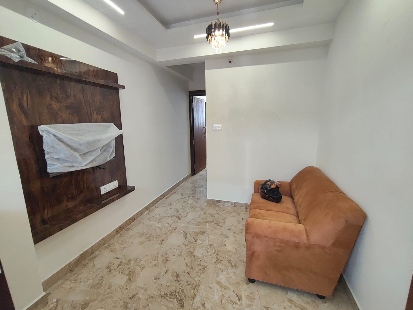 White Marble Homes thumbnail 6