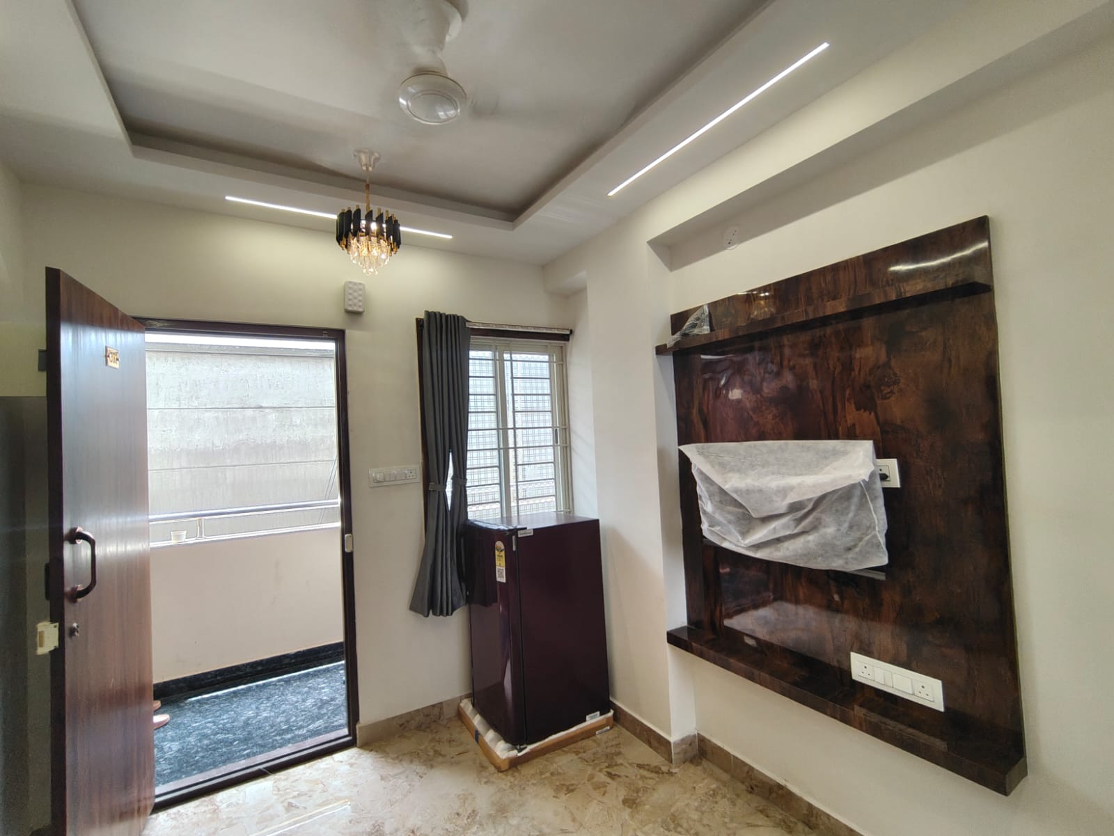 White Marble Homes thumbnail 4