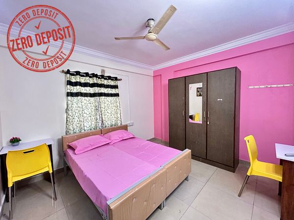 Golden Nest Colive room in BTM Layout 1st Stage, Bangalore Bangalore with premium furnishings and clean interiors — PG photo 1 of 7 Golden Nest Colive room in BTM Layout 1st Stage, Bangalore Bangalore with premium furnishings and clean interiors — PG photo 1 of 7