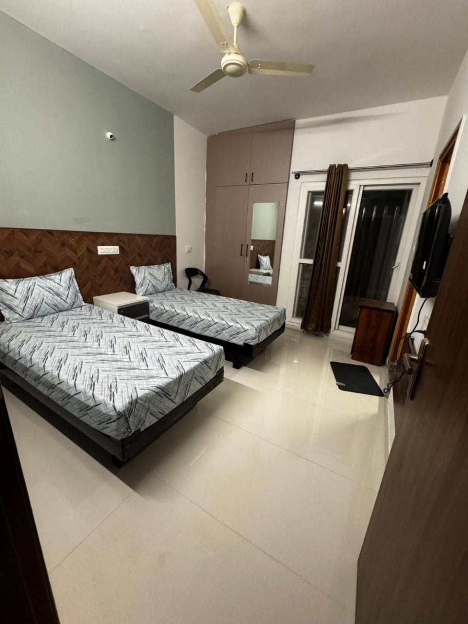 Cozeevo Coliving Pg thumbnail 5