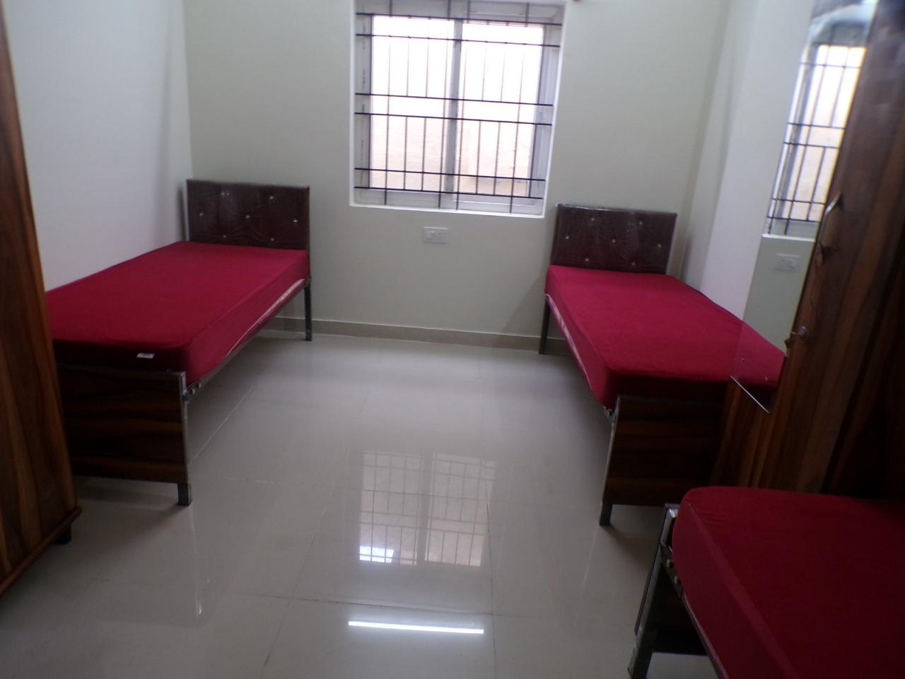 Shree Sudeeksha Coliving Space thumbnail 11