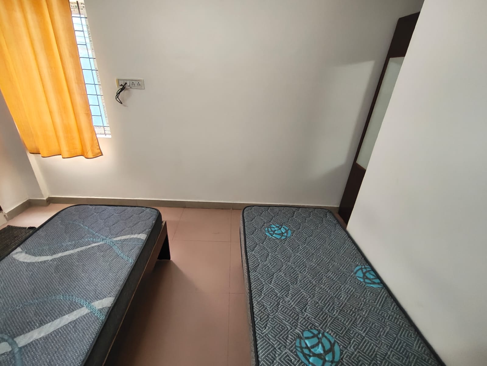 Indoor Coliving Pg thumbnail 4