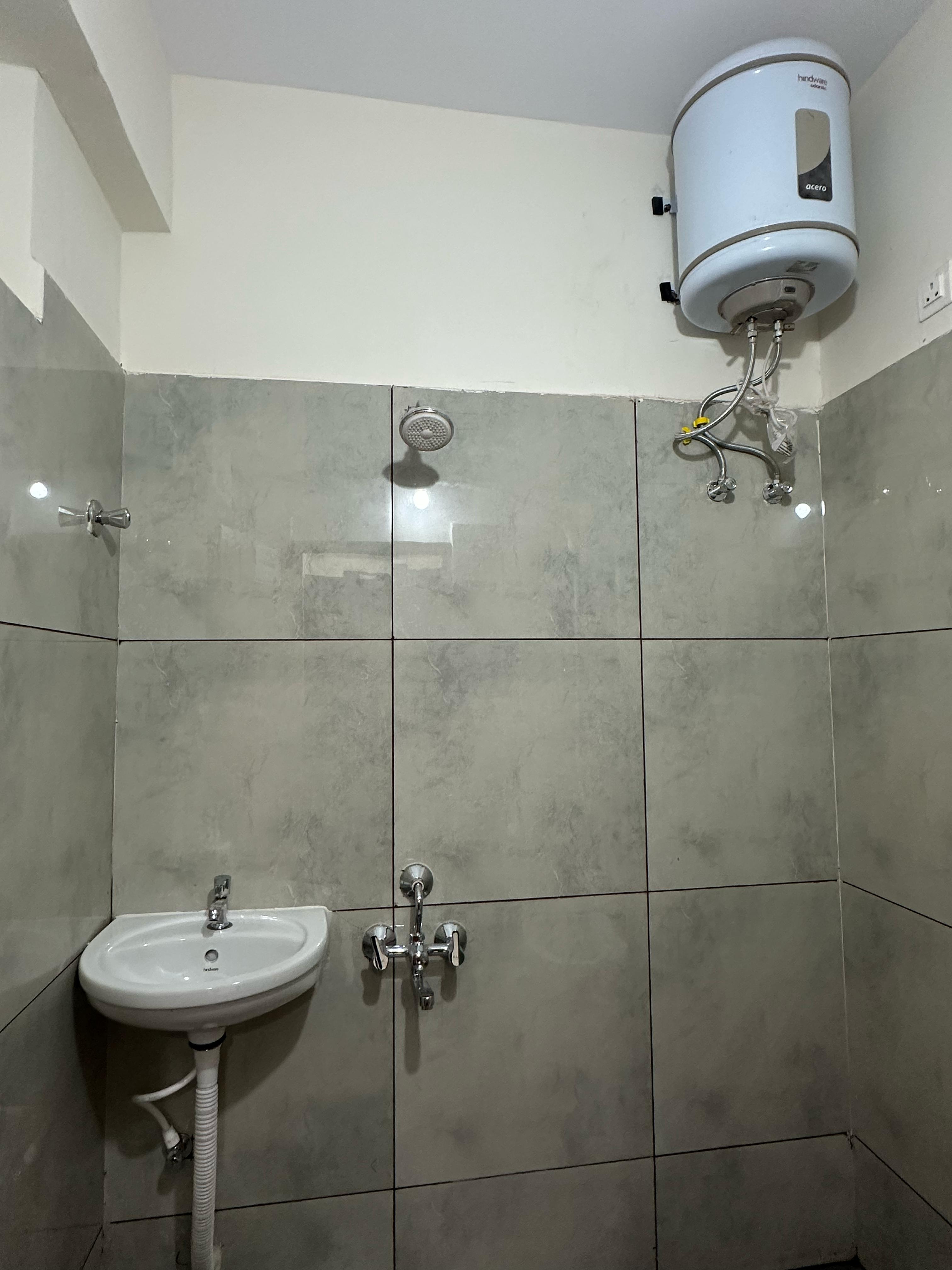 Karan Luxury Co-living thumbnail 34