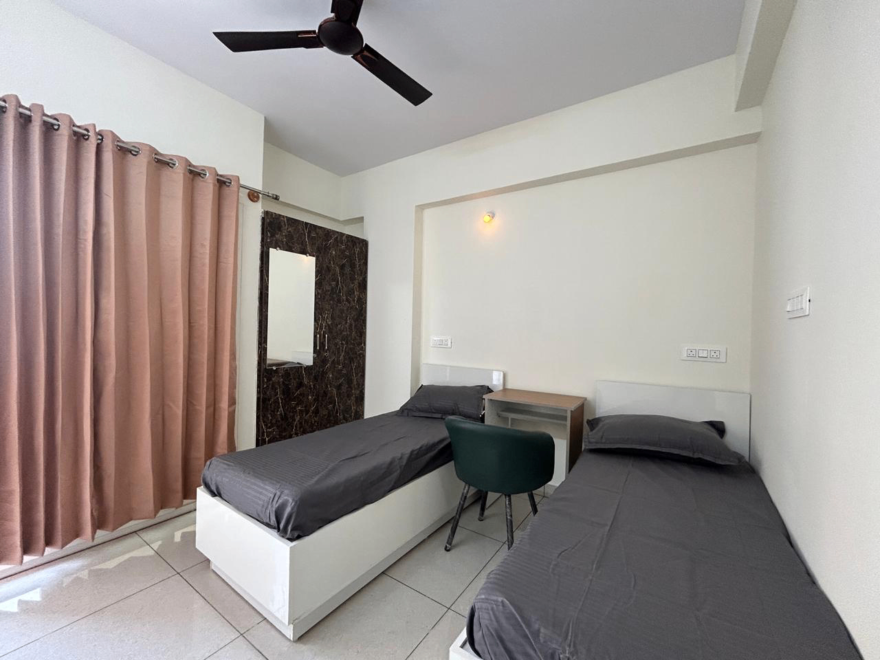 Rr 28 Coliving Pg room in Marathahalli Bangalore with premium furnishings and clean interiors — PG photo 1 of 11 Rr 28 Coliving Pg room in Marathahalli Bangalore with premium furnishings and clean interiors — PG photo 1 of 11