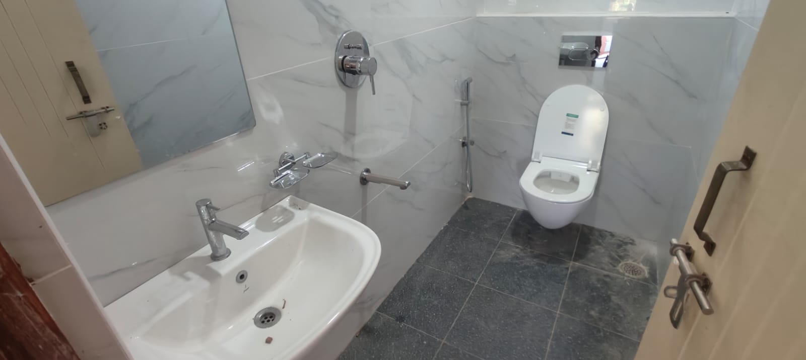 Nest Homes thumbnail 13