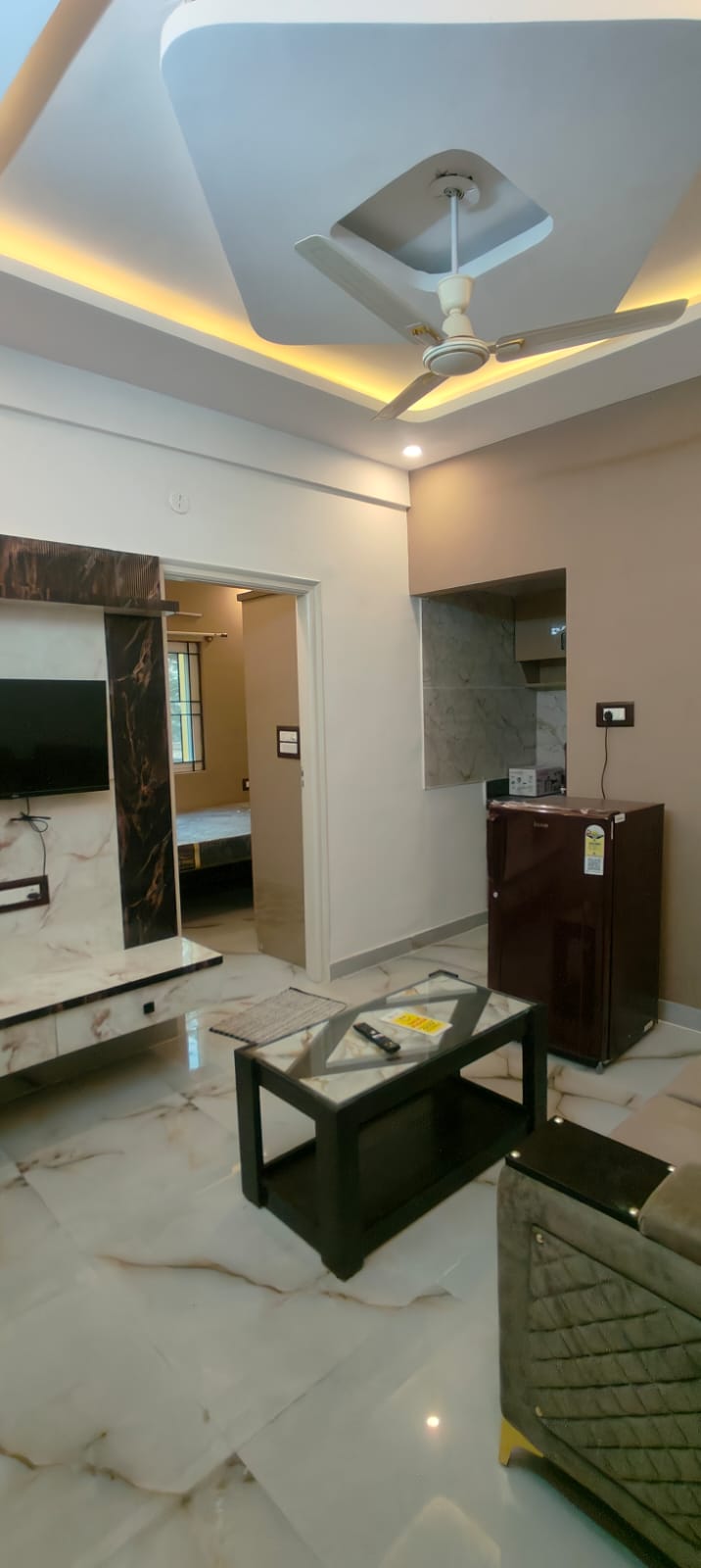 Signature Residency - 18 thumbnail 6