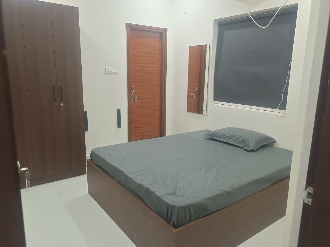Karan Luxury Co-living thumbnail 17