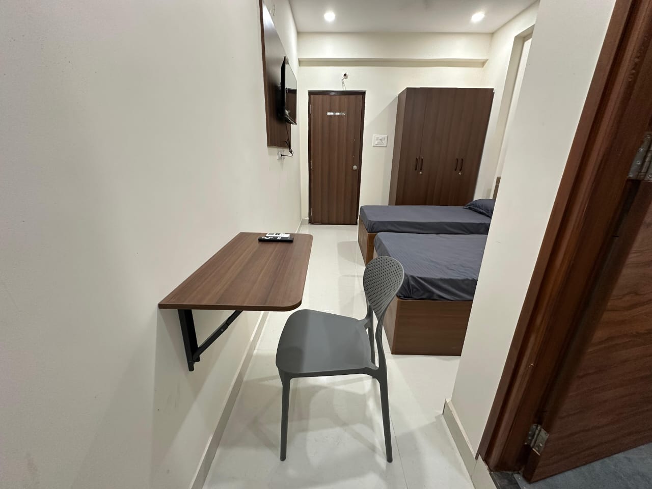 Karan Luxury Co-living thumbnail 29