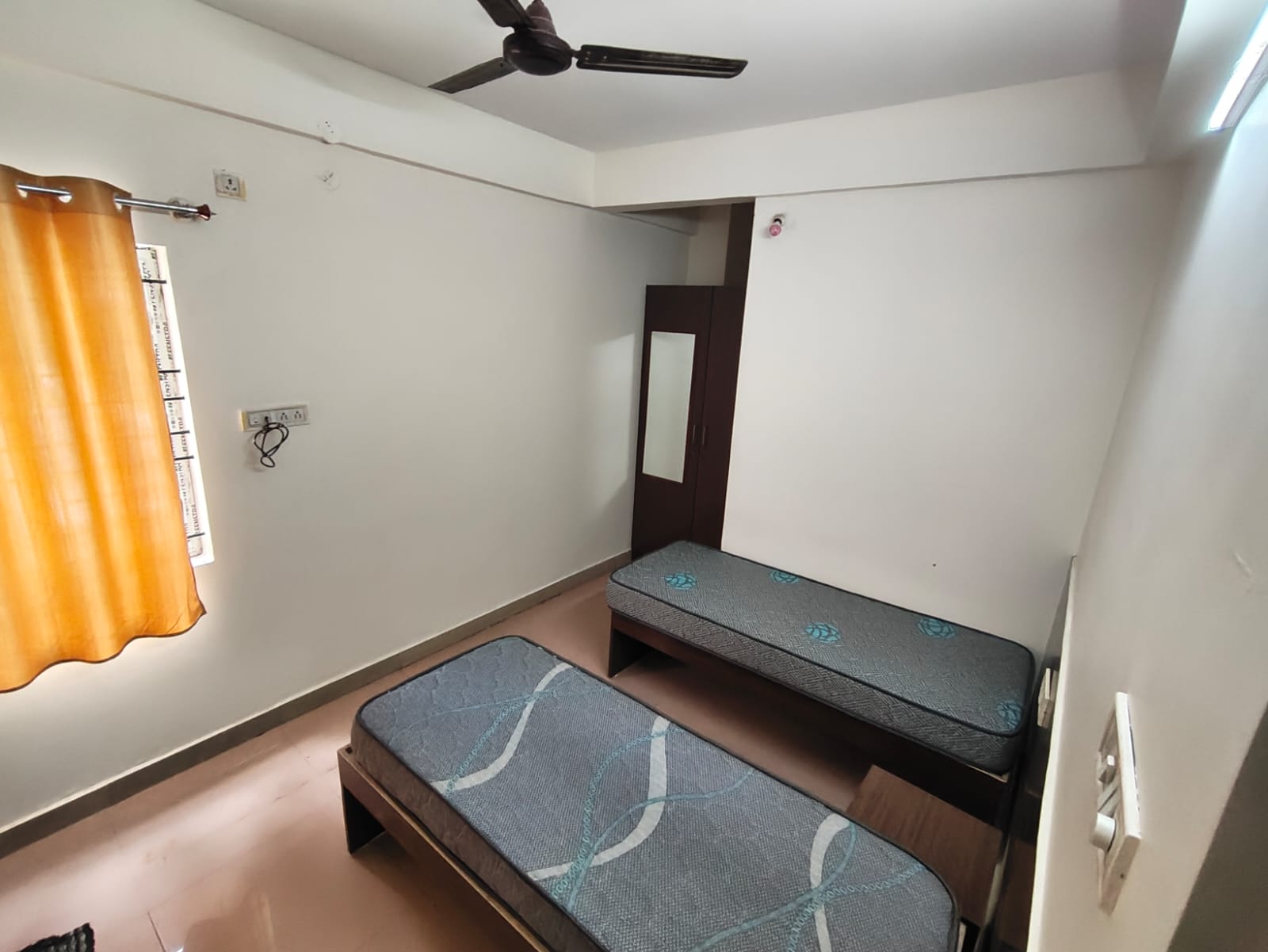 Indoor Coliving Pg thumbnail 7