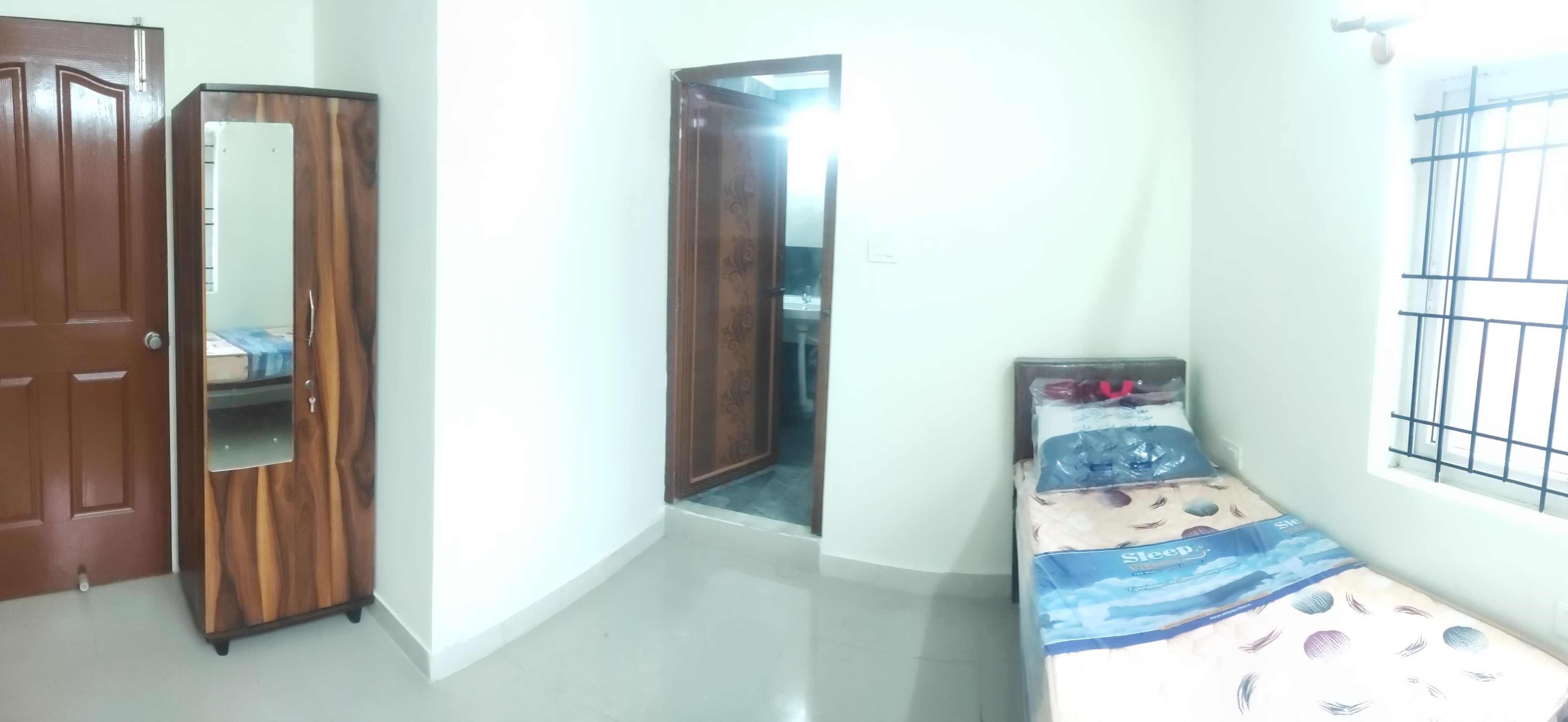 Shree Sudeeksha Coliving Space thumbnail 2