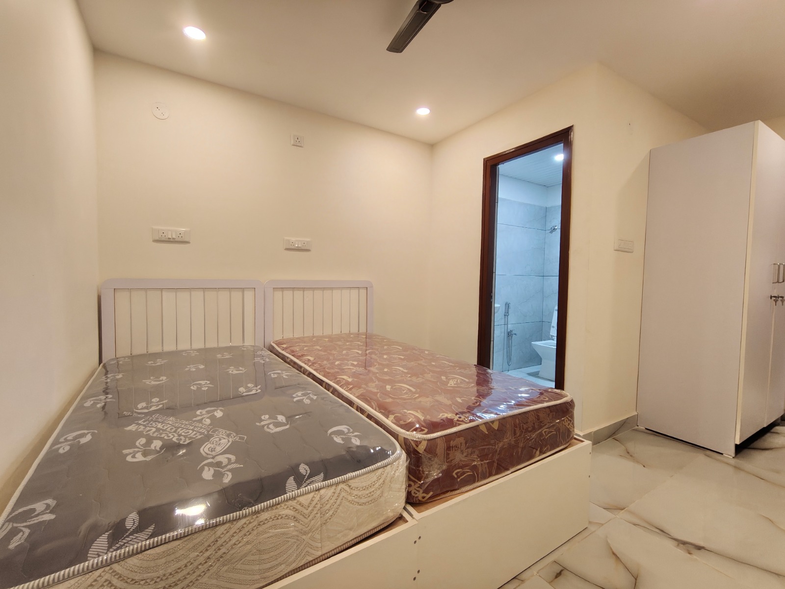 Vaikuntum Elite Coliving Pg thumbnail 3
