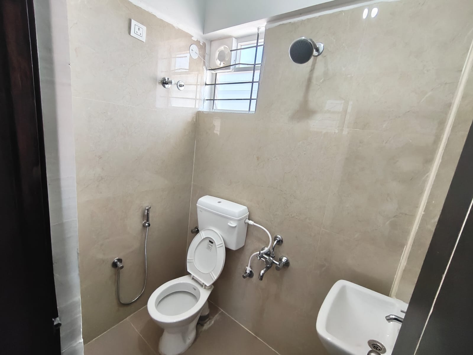 Lalitha Homes Studio Apartment thumbnail 11