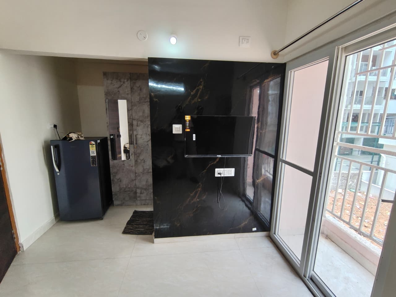 Ekta 1rk Studio Room thumbnail 6