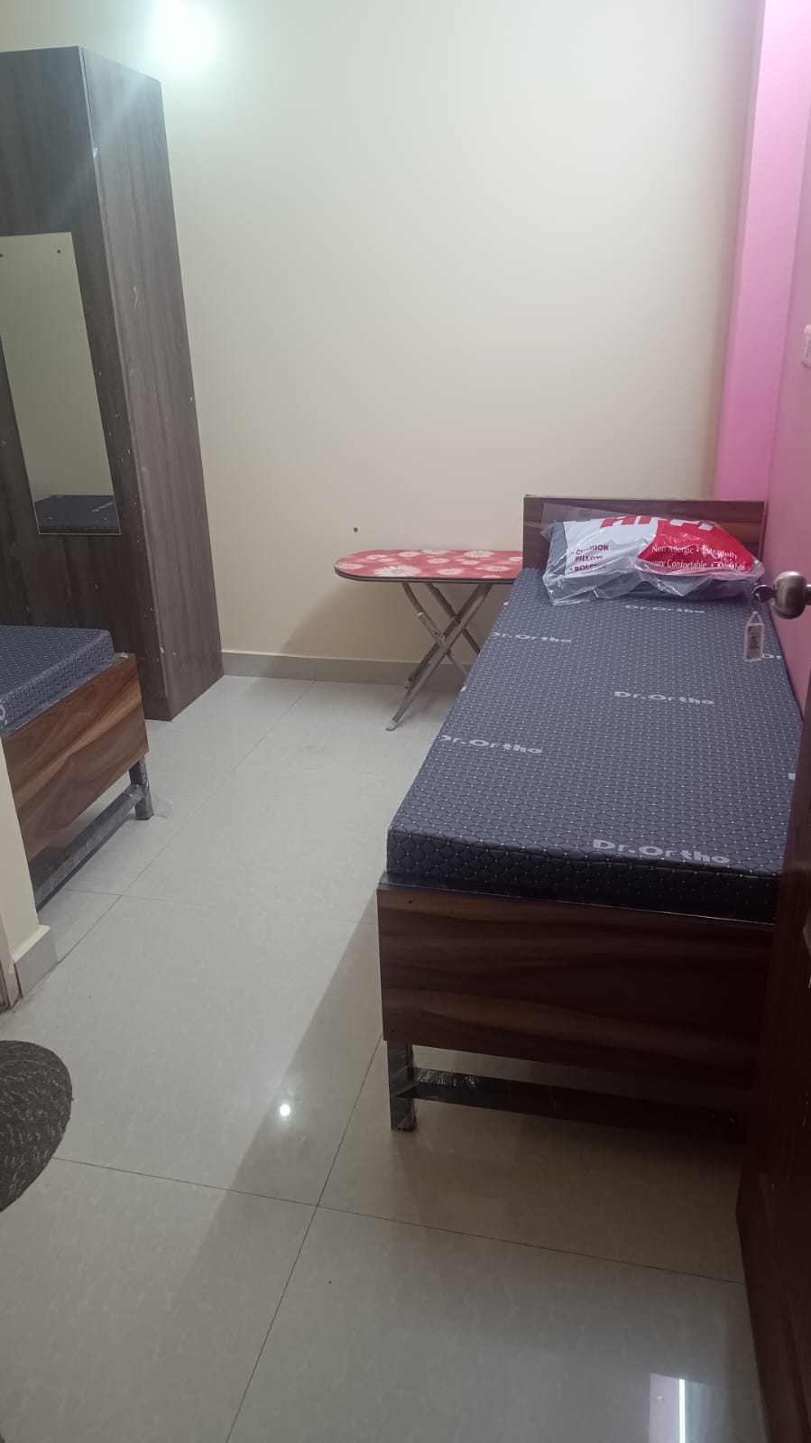 Lakshitha Luxury Ledies Pg - photo 4 Lakshitha Luxury Ledies Pg - photo 4