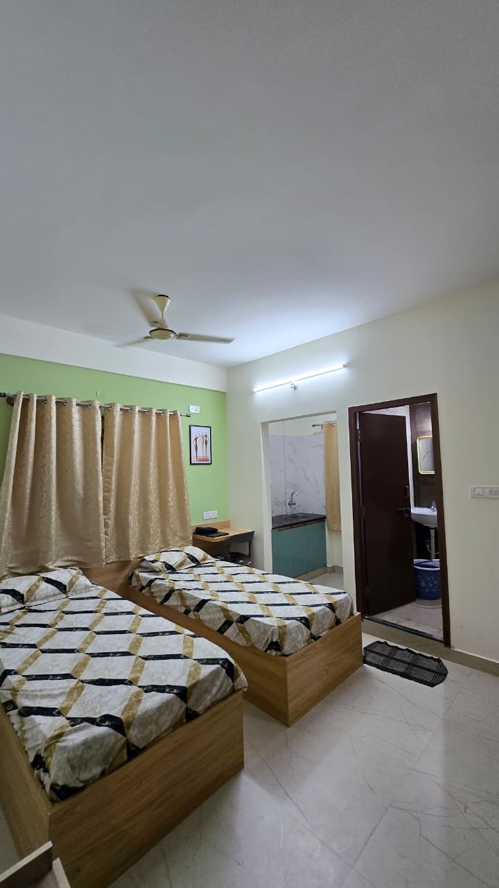 Eden Premium Studio Rooms And Eden Premium Coliving Pg