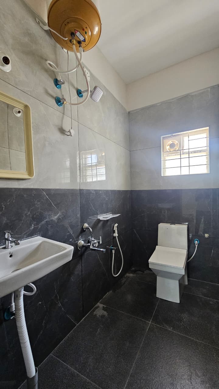 Nest Homes thumbnail 15